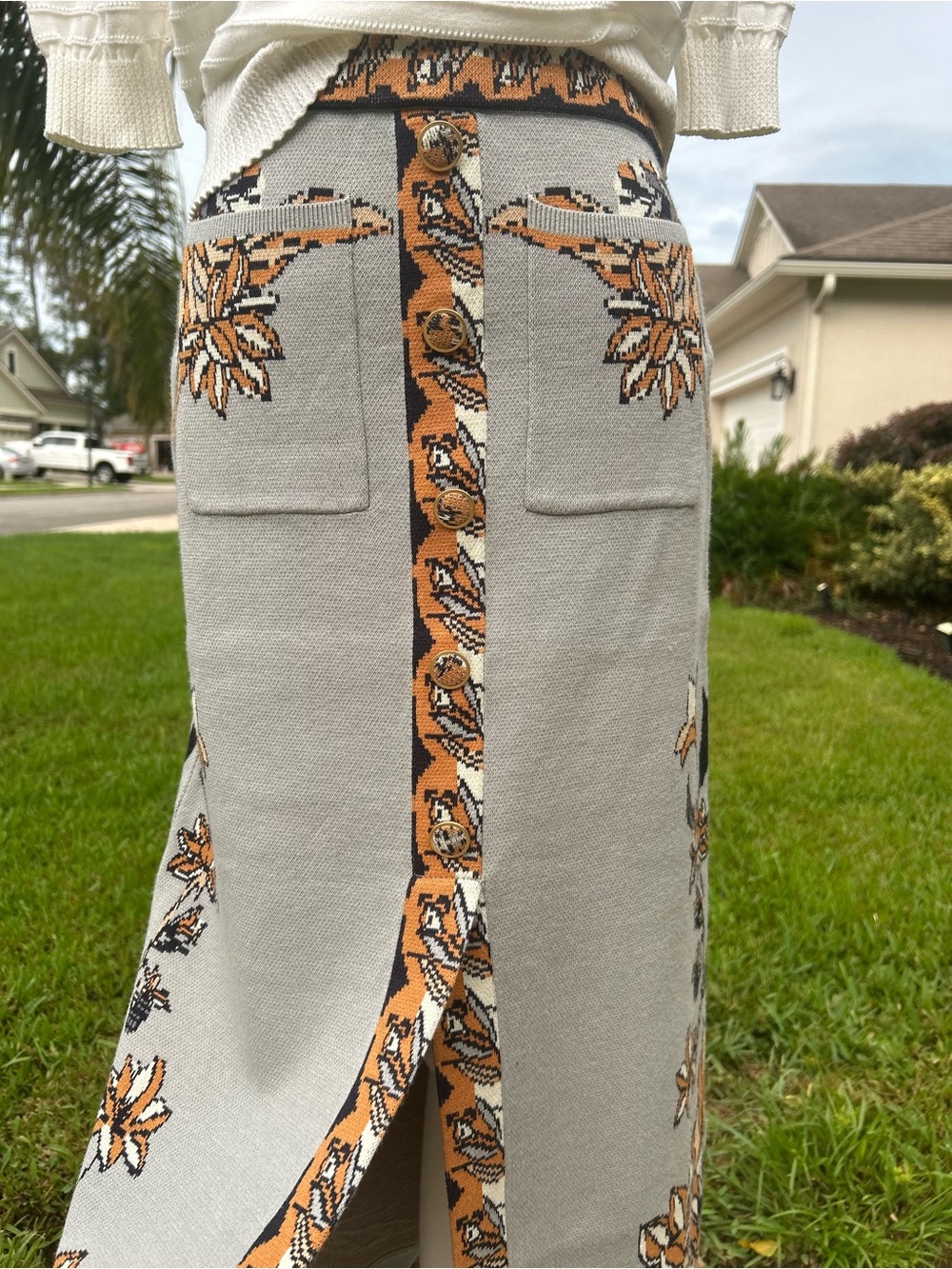 NWT🌷FARM Rio Stained Glass Beauty Printed Scalloped Hem Knit Midi Skirt - Picture 8 of 13